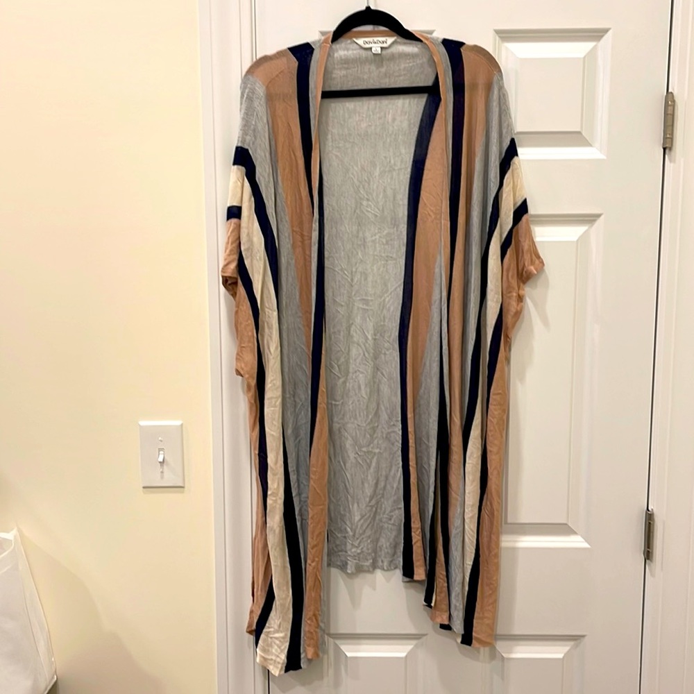 Davi&Dani long light weight sweater size L